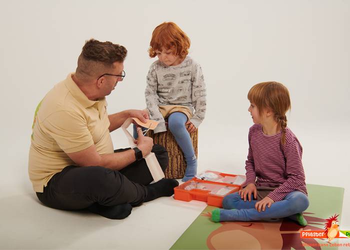 Plasterpass Erste Hilfe Kurs mit Kindern